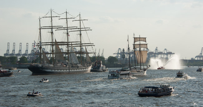 Hamburg Hafenfest 2018, die Auslaufparade