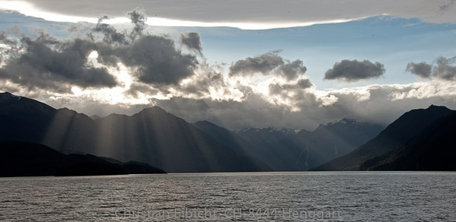 Abendstimmung auf dem Lake TeAnau (Südinsel).
