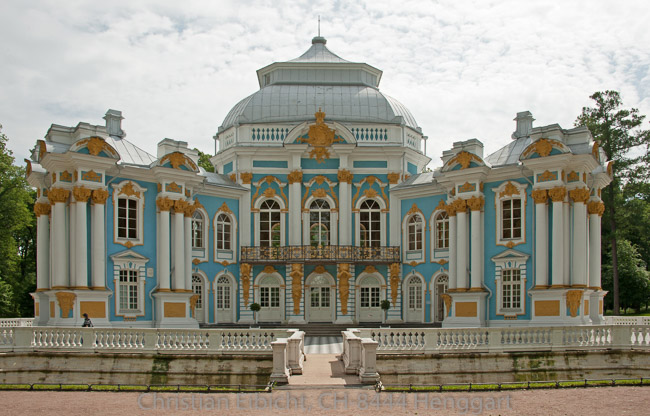 Der Eremitage Pavillon im Park des Zarenpalastes