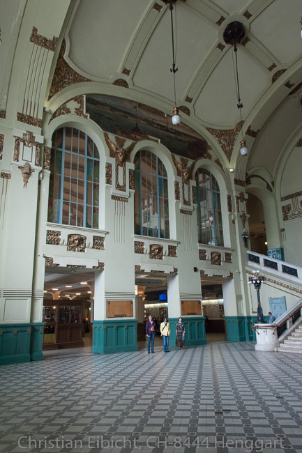 Die Eingangshalle zum Witebsker Bahnhof.